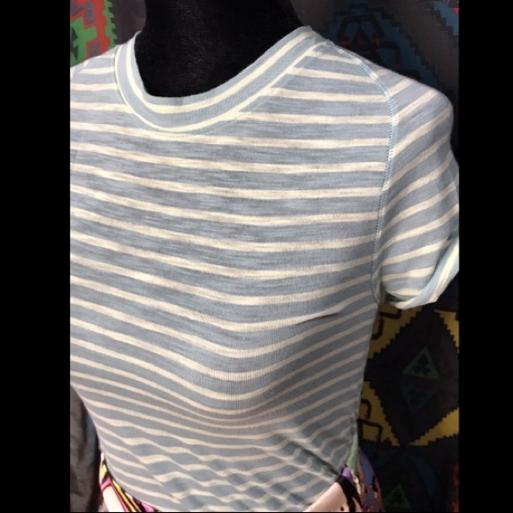 NEW FREE PEOPLE top - Picture 2 of 4